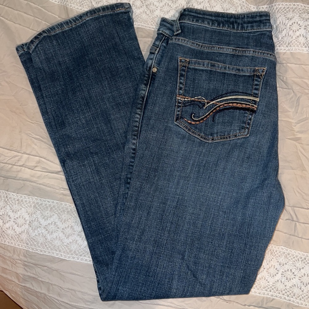 🍁Aura wrangler jeans. Women’s 6 and inseam 30in